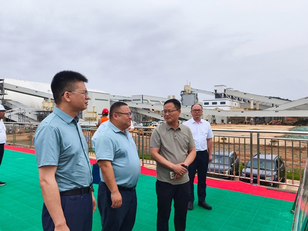 龔玉鳳到市域知名礦企調(diào)研交流